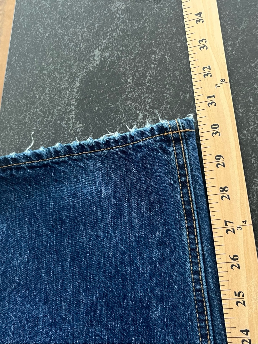 Universal Thread jeans - Picture 3 of 8